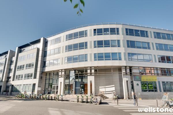 Bureaux à louer à PARIS 75019