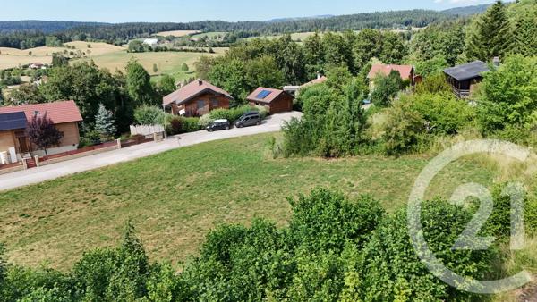 Terrain à vendre  702 m 2   MONTPERREUX  - 25