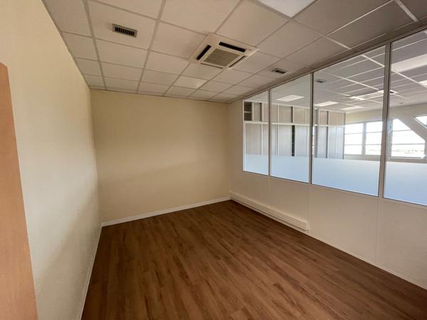 Bureaux à louer 202m2 à Beauvais
