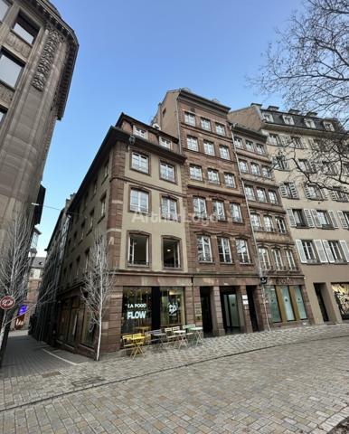 BUREAUX à LOUER de 105 m²