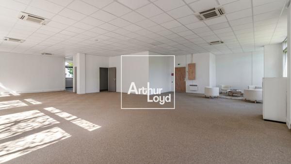 Bureaux à louer à Toulouse dans un environnement verdoyant et fonctionnel
