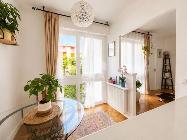 Appartement Neuilly Sur Seine 1 pièce(s) 31.86 m2