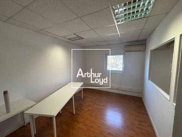 Bureaux à louer à Nîmes surfaces modulables et parking en foisonnement
