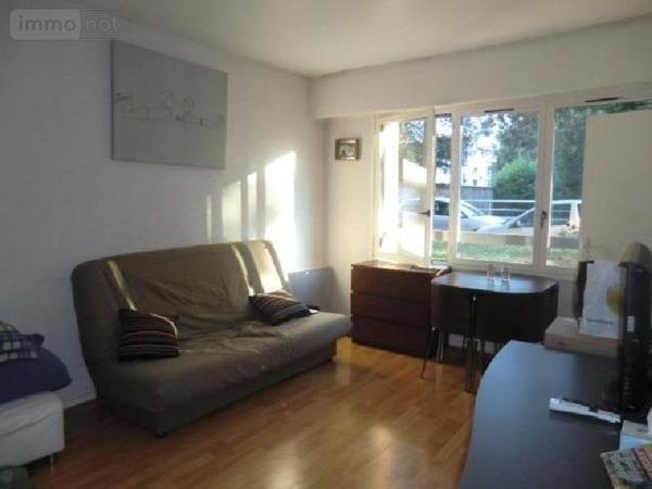 Studio à louer à Lille dans le Nord (59000), ref : 12980/348