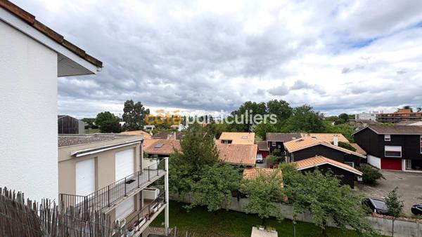 Vente
                Appartement53 m² - 2 Pièces -
                    BORDEAUX (33200)
