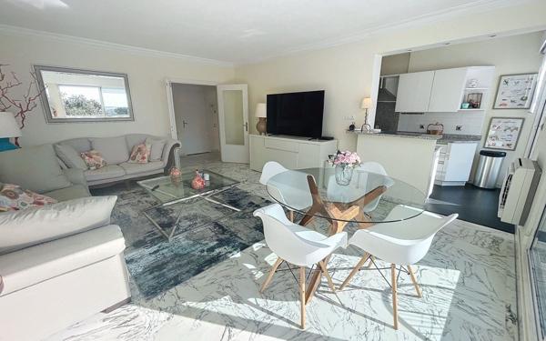 Appartement à vendre    4 pièces • 85,61 m2 Le Cannet