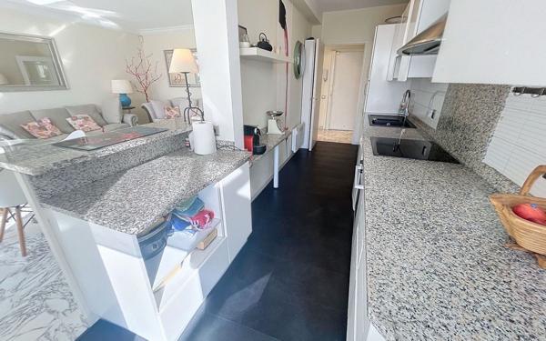 Appartement à vendre    4 pièces • 85,61 m2 Le Cannet