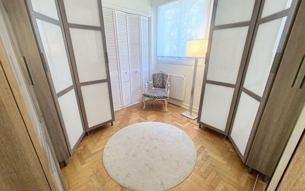 Appartement à vendre    4 pièces • 85,61 m2 Le Cannet