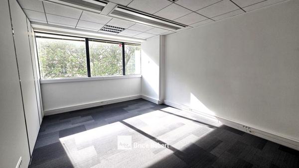 Bureaux à louer lumineux aménagés - Lyon 6ème emplacement stratégique
