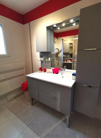 Maison 3 chambres, garage, grand terrain constructible