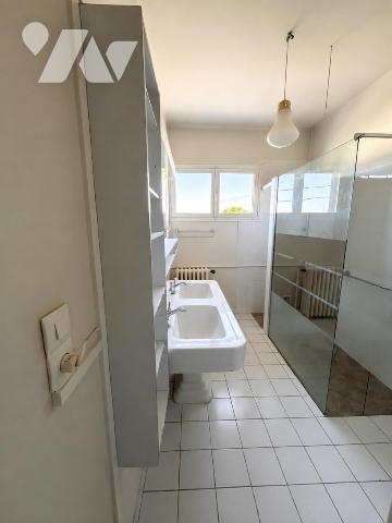 maison familiale sur 12.3 ares de terrain quartier Bregille (rue Mirabeau)