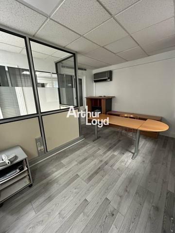 Bureaux à louer 131 m² - Centre Ville Fréjus