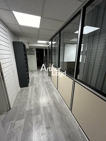 Bureaux à louer 131 m² - Centre Ville Fréjus