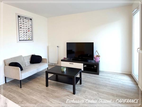 Appartement à vendre 2 pièces COULOMMIERS centre ville (77) - Balcon - Parking - Cave