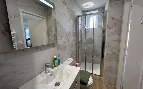 Maison à vendre    16 pièces • 261 m2 Cosne-Cours-sur-Loire