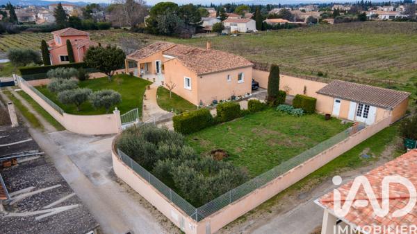 Maison à vendre 4 pièces 138 m² Sainte-Cécile-les-Vignes