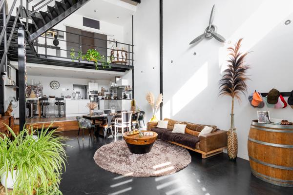 Loft 4 pièces - 155 m²
