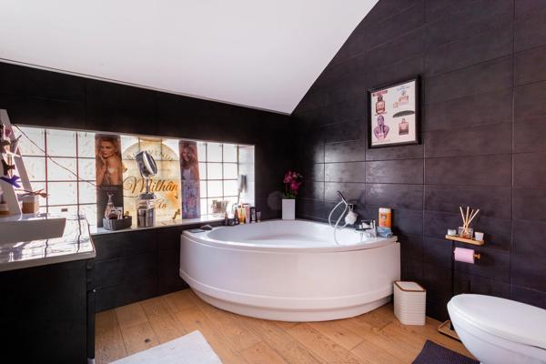 Loft 4 pièces - 155 m²