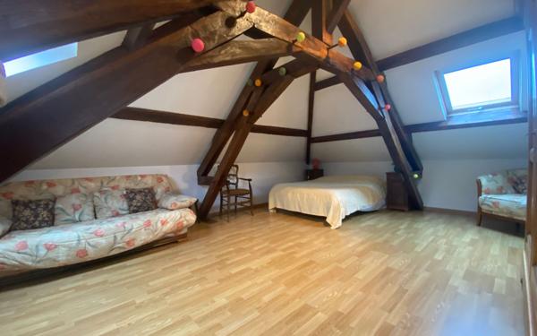 Maison à vendre    6 pièces •  Chaumard