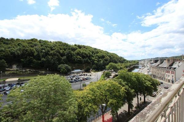 AU COEUR DE QUIMPER, UN BEL APPARTEMENT BOURGEOIS. - A QUIMPER Quimper CENTRE