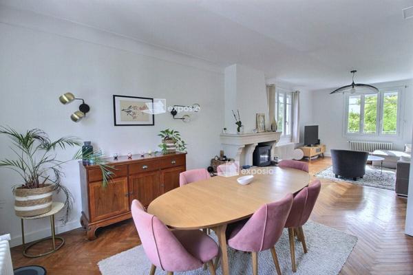 Maison Niort 4ch et 1 bureau