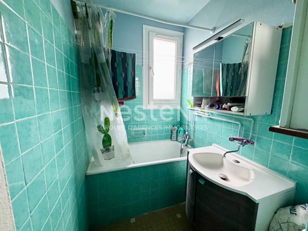 Appartement 2/3 pièce(s) 53 m2 Charentonneau + cave et parking