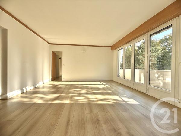 Appartement F5 à vendre  5 pièces - 84,33 m2 MAISONS LAFFITTE - 78
