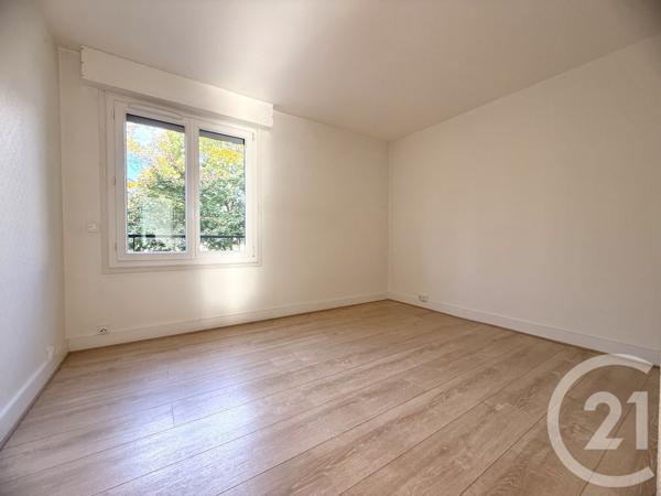 Appartement F5 à vendre  5 pièces - 84,33 m2 MAISONS LAFFITTE - 78
