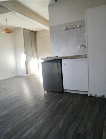 Appartement Aurillac 1 pièce(s) 21.42 m2 , Aurillac