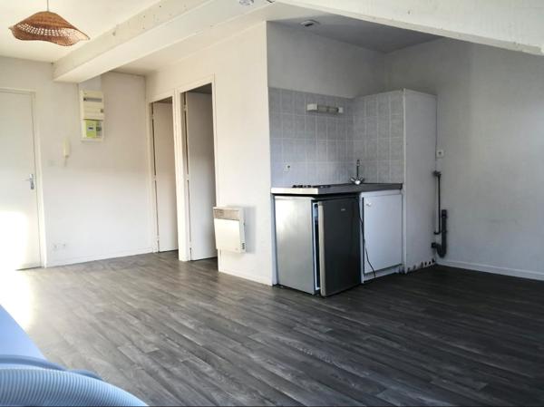 Appartement Aurillac 1 pièce(s) 21.42 m2 , Aurillac