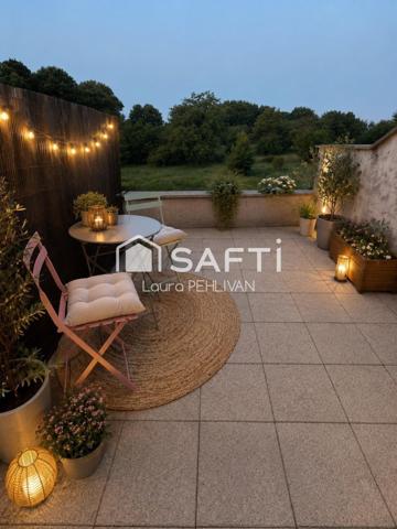 Très beau T3 en duplex de 68 m2 avec terrasse