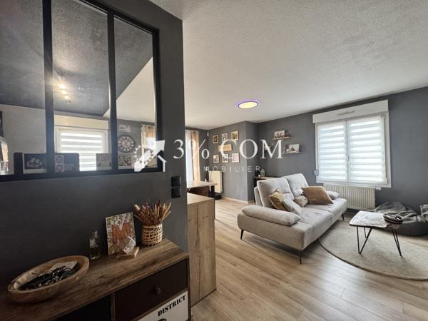 Appartement
                                                                                                                                                                                                                                                                                                                        3 pièce(s)                                                                                                                                                                                                          2 chambre(s)                                                                                                                                                                                                          66  m²