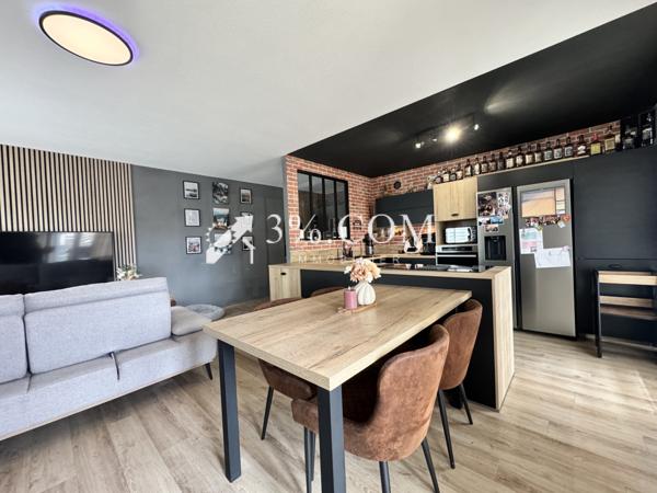 Appartement
                                                                                                                                                                                                                                                                                                                        3 pièce(s)                                                                                                                                                                                                          2 chambre(s)                                                                                                                                                                                                          66  m²