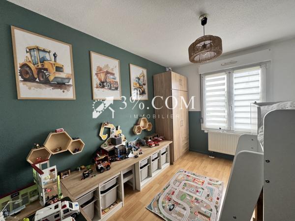 Appartement
                                                                                                                                                                                                                                                                                                                        3 pièce(s)                                                                                                                                                                                                          2 chambre(s)                                                                                                                                                                                                          66  m²