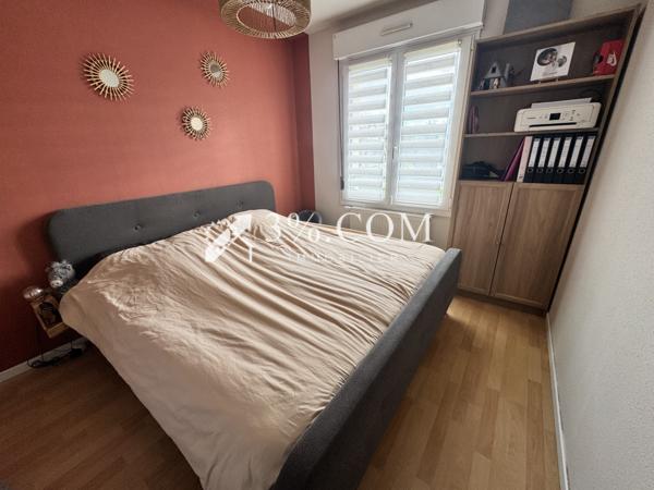 Appartement
                                                                                                                                                                                                                                                                                                                        3 pièce(s)                                                                                                                                                                                                          2 chambre(s)                                                                                                                                                                                                          66  m²