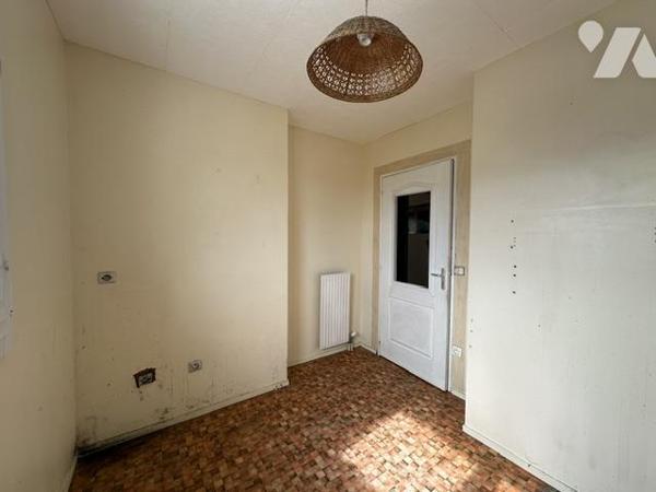 Appartement T1 de 32.47 m² (loi Carrez) avec une place de parking en sous-sol 