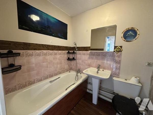 Appartement T1 de 32.47 m² (loi Carrez) avec une place de parking en sous-sol 