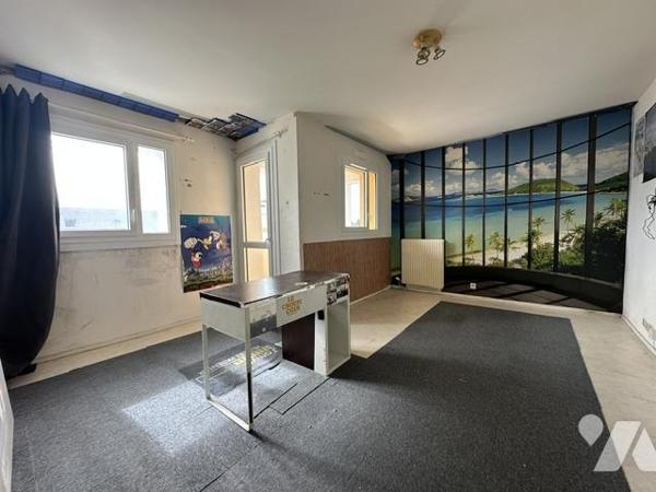 Appartement T1 de 32.47 m² (loi Carrez) avec une place de parking en sous-sol 