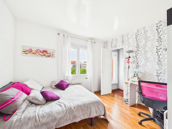 Maison Joinville Le Pont 8 pièce(s) 165 m2