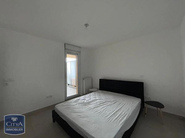 Appartement à louer 2 pièces 47.8m² Arpajon (91290)