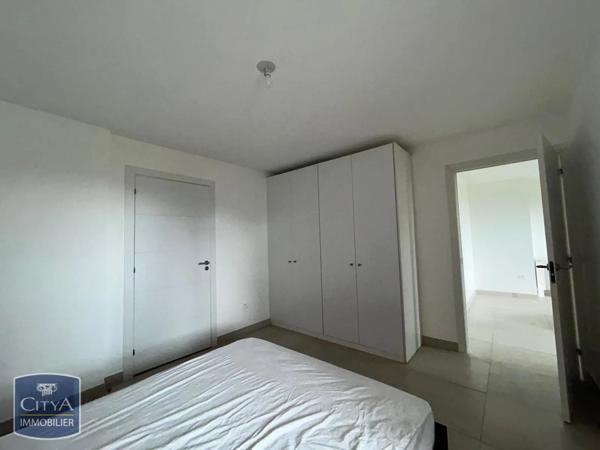 Appartement à louer 2 pièces 47.8m² Arpajon (91290)