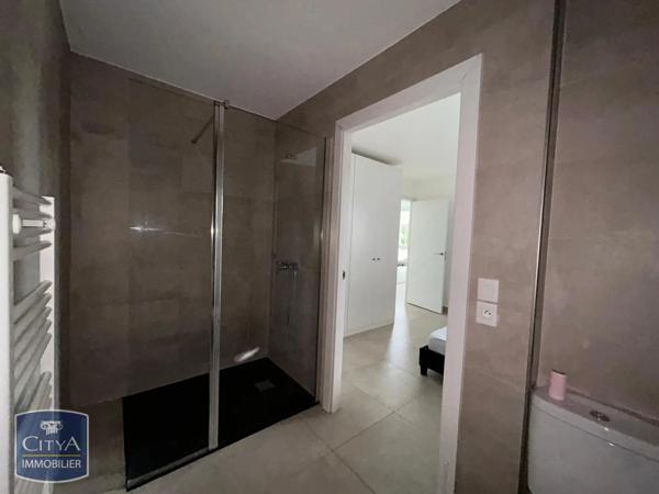 Appartement à louer 2 pièces 47.8m² Arpajon (91290)