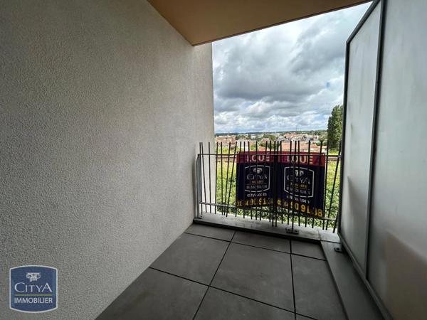 Appartement à louer 2 pièces 47.8m² Arpajon (91290)