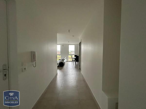 Appartement à louer 2 pièces 47.8m² Arpajon (91290)