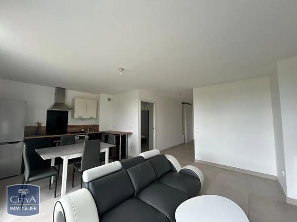 Appartement à louer 2 pièces 47.8m² Arpajon (91290)