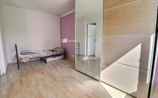 Appartement à vendre    3 pièces • 70 m2 Le Mée-sur-Seine