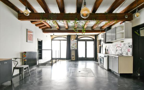 Appartement à vendre    2 pièces • 67 m2 Valence