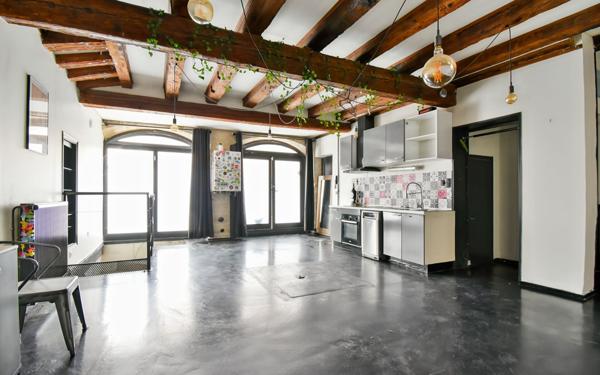 Appartement à vendre    2 pièces • 67 m2 Valence