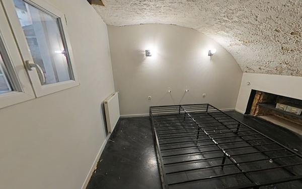 Appartement à vendre    2 pièces • 67 m2 Valence