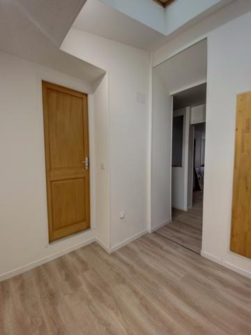 Maison
                                                                                                                                                                                                                                                                                                                        5 pièce(s)                                                                                                                                                                                                          3 chambre(s)                                                                                                                                                                                                          88  m²